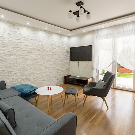 Apartament Tarasy Sobieskiego Thorn Exterior foto