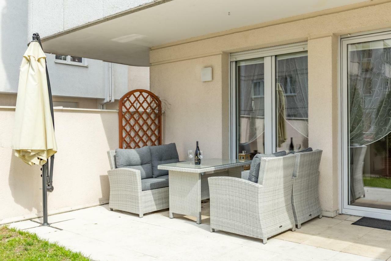 Apartament Tarasy Sobieskiego Thorn Exterior foto